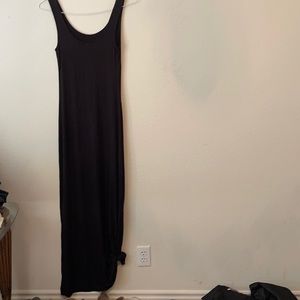 MERONA . Size CS/ TP. Color black MAXI